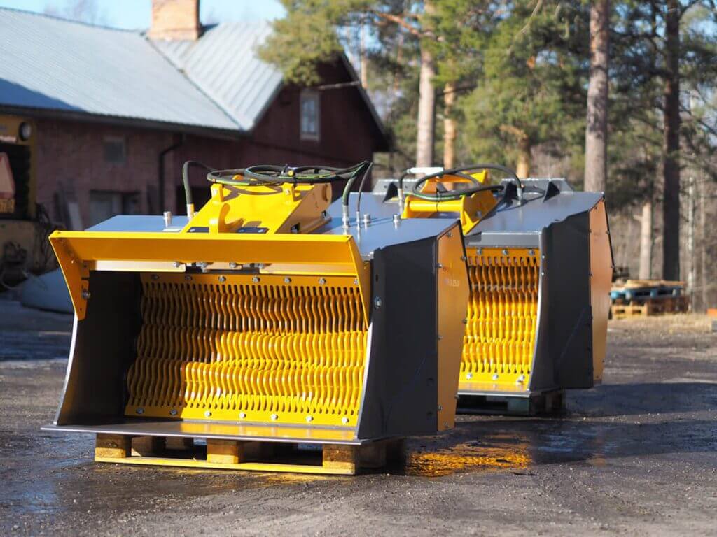 vph-3-1500-screening-bucket-2-1024x768